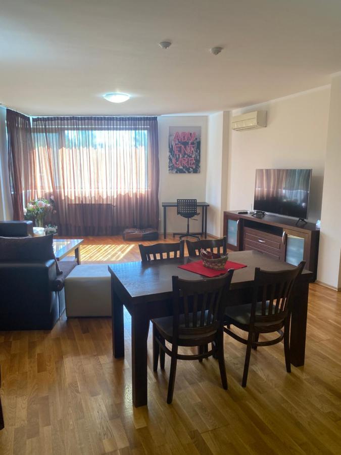 K'S Place Apartment Pravets Golf Resort Kültér fotó
